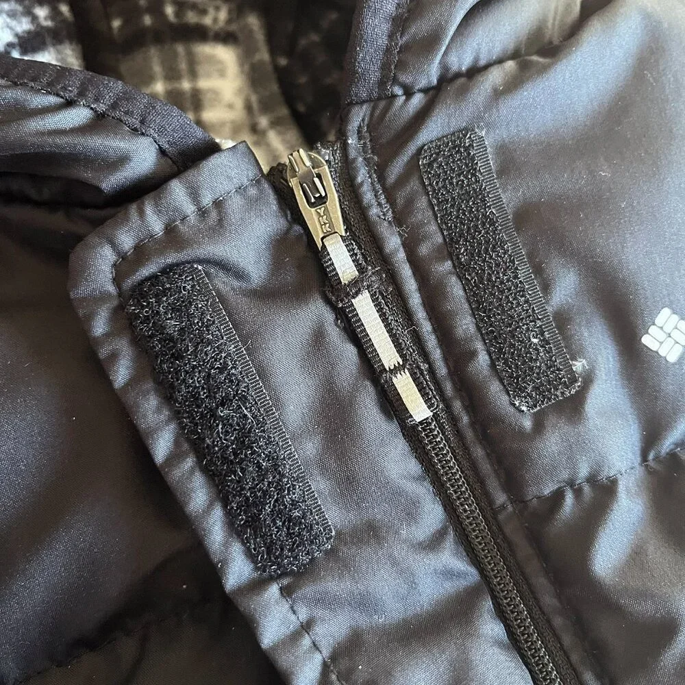 Columbia black down snowsuit 6-12m